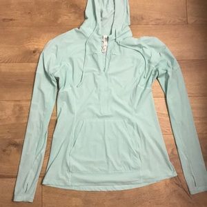 Lululemon light weight pullover